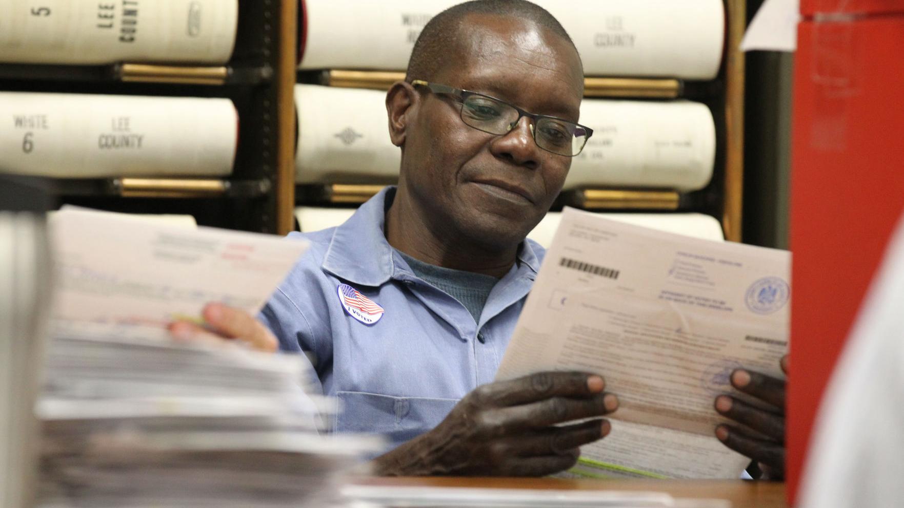 Court says Mississippi can't count late ballots but the ruling doesn't affect Nov. 5 vote